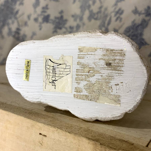 Nantucket Figurine Ice Skater Caroling Girl with Snowman - Picture 7 of 9